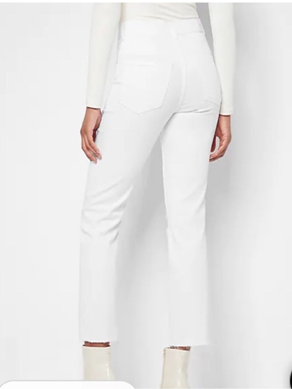 Express Mom Jean White Distressed Super High-Rise ,Ankle Straight Jeans Size 6R - Picture 2 of 12